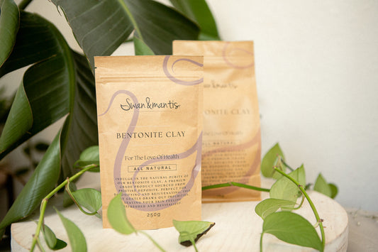 Organic Bentonite Clay - Swan and Mantis