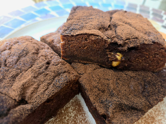 Magnesium-Rich-Bedtime-Brownies Swan and Mantis